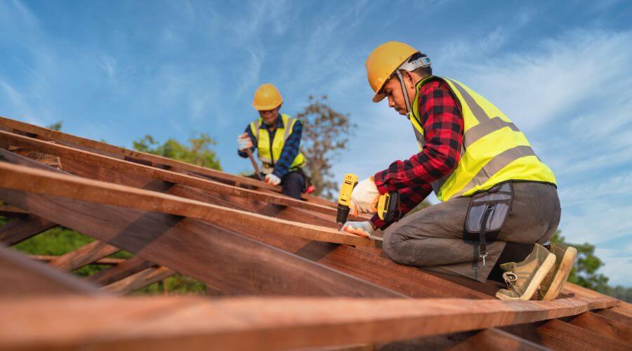 Professional Flat Roofing Installation services in Effingham, IL